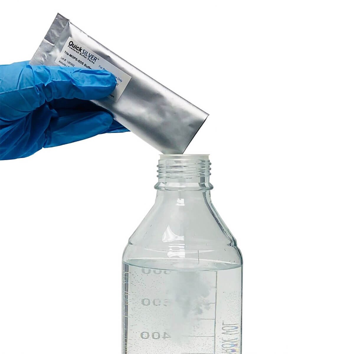 PBS-T Buffer Powder, in use